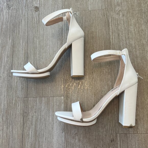Womens Fashion Nova White Block Heels - 9 - Picture 3 of 10